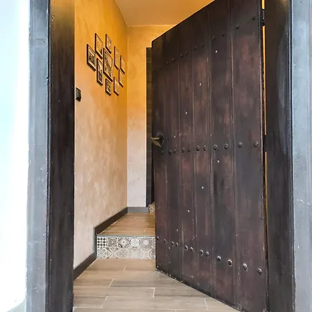 בית הארחה St Sava Legendary House 3*