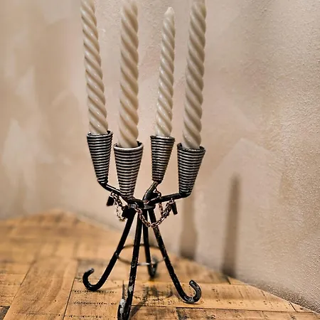 St Sava Legendary House בית הארחה