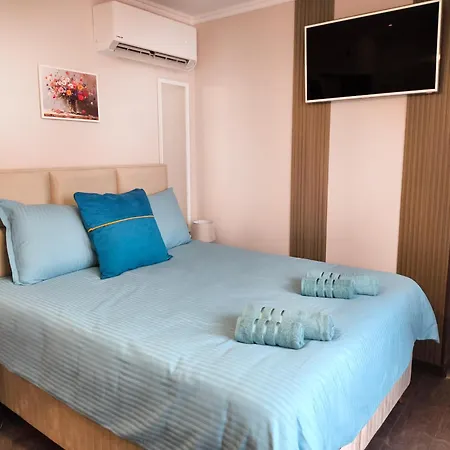 St Sava Legendary House בית הארחה